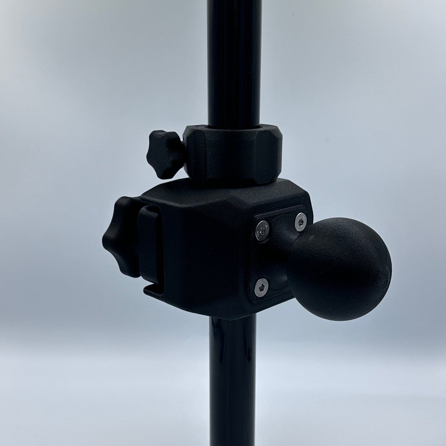 Beast Transducer Pole Swivel Mount, Height Lock